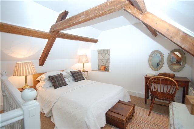 Double Bedroom Rumpus Cottage